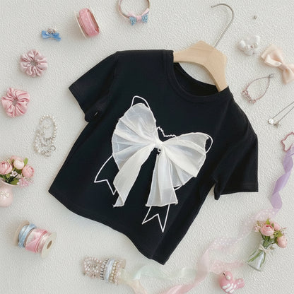 Stylish Mini Mono Trend Outfit